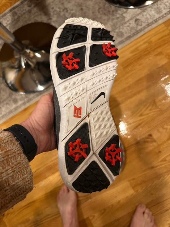 Nike Tiger Woods Golf Shoe Soft Spikes Cleats Gray Black Men 10 - Picture 3 of 10